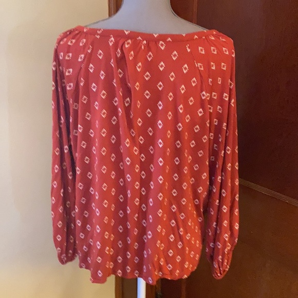 ⚡️⚡️ 5/$20⚡️⚡️ Boho Rust &Cream blouse, - Picture 4 of 5